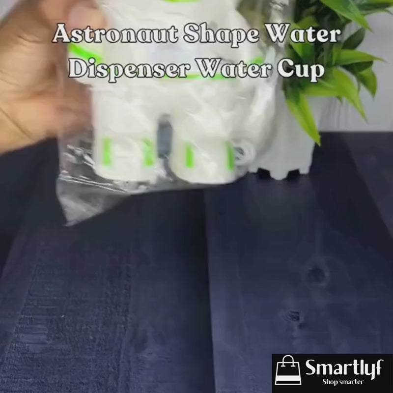 Astronaut Shape Water Dispenser Water Cup Toy